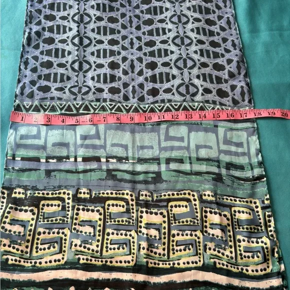 CHICO’S Blue and Black Patterned Scarf - Picture 6 of 8